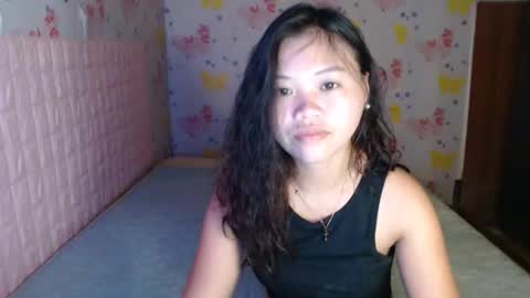 Snapshot of sexyreesebunny chatting on October 11, 6:01 am Reese online show from October 11, 6:01 am