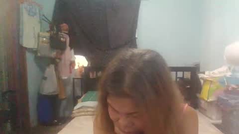 Snapshot of sexyregy69 chatting on February 8, 12:38 am sexyregy69 online show from February 8, 12:38 am