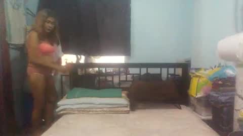 Snapshot of sexyregy69 chatting on February 14, 4:37 am sexyregy69 online show from February 14, 4:37 am