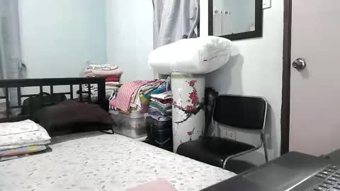 sexyregy69 online show from April 18, 6:45 pm