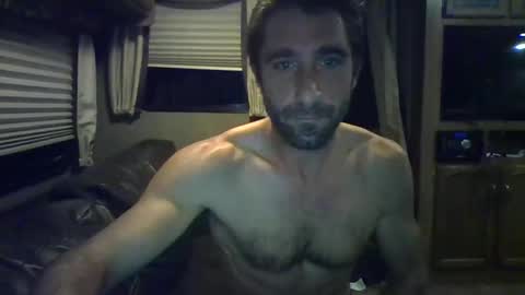 Snapshot of sexyrents chatting on December 14, 6:35 am sexyRENTS online show from December 14, 6:35 am