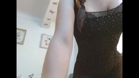 Venus Independent Model online show from February 27, 6:19 pm