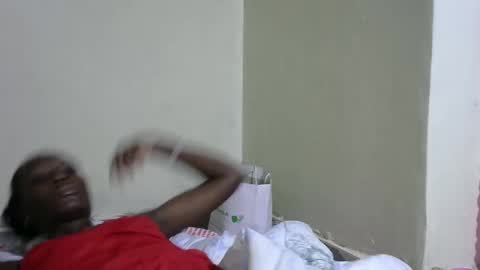 Snapshot of sexysanta50 chatting on December 22, 1:34 am sexysanta50 online show from December 22, 1:34 am