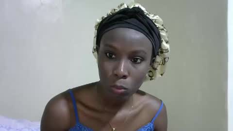 Snapshot of sexysanta50 chatting on December 29, 7:28 am sexysanta50 online show from December 29, 7:28 am