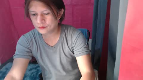 Snapshot of sexyseductionxx chatting on December 15, 11:34 am carl online show from December 15, 11:34 am