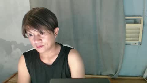 Snapshot of sexyseductionxx chatting on January 12, 1:37 pm carl online show from January 12, 1:37 pm