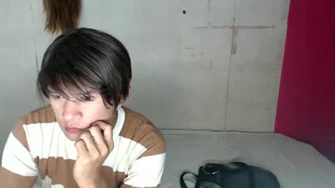 Snapshot of sexyseductionxx chatting on January 30, 12:16 pm carl online show from January 30, 12:16 pm