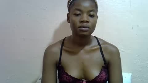 sexyshaz22 online show from May 12, 9:01 pm
