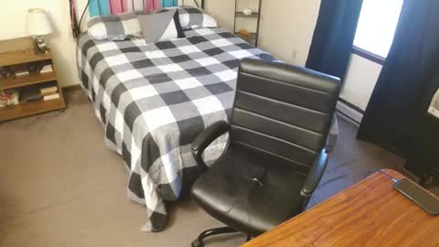 sexysindey79 online show from March 11, 8:20 pm