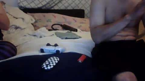 Snapshot of sexysiren39 chatting on October 1, 9:37 am SexySiren39 online show from October 1, 9:37 am