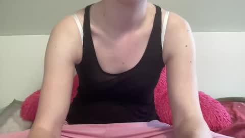 Sexy Skylar online show from June 8, 10:10 pm