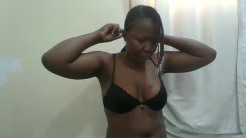 Snapshot of sexysleeky chatting on September 22, 8:05 am PAULINE online show from September 22, 8:05 am