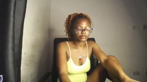 Darkskinned Rae online show from April 22, 6:53 pm