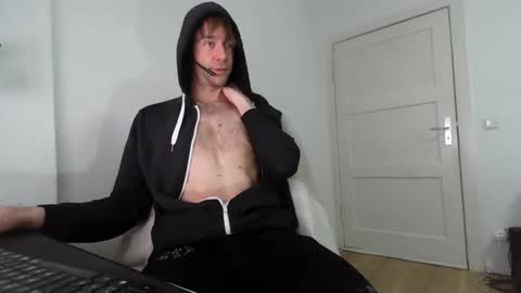 urPersonalToyboy420 online show from February 5, 10:09 am