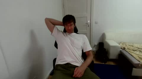 Snapshot of sexyslutboy36 chatting on June 15, 7:43 am urPersonalToyboy420 online show from June 15, 7:43 am