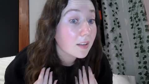 sexystephanie04 online show from October 7, 3:58 am