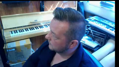 sexysteve80 online show from May 6, 8:41 am