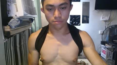 sexystrongcum online show from April 22, 4:26 am