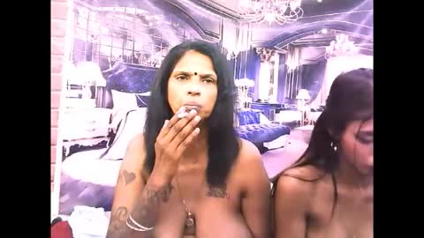 Snapshot of sexyva4u2luv chatting on November 15, 12:13 pm sexyva4u2luv online show from November 15, 12:13 pm