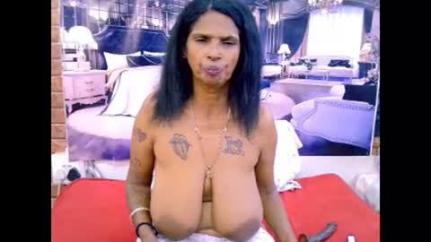 sexyva4u2luv online show from April 8, 7:36 pm