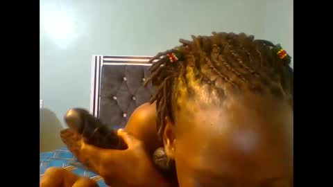 VIVIAN online show from January 30, 8:32 am