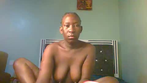 VIVIAN online show from September 21, 5:42 am