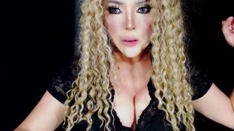 Snapshot of sexywebcamdoll chatting on September 9, 9:25 pm Audrey Maristela online show from September 9, 9:25 pm