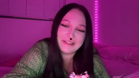Snapshot of sexywithsaint chatting on May 4, 6:20 am Saint online show from May 4, 6:20 am