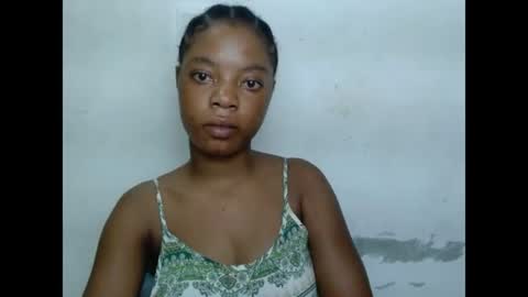 sexyxpeach online show from June 12, 3:44 pm
