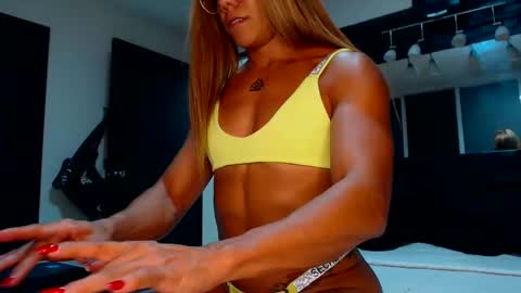 sexyycutedoll online show from January 10, 12:49 am