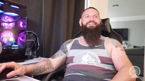 SouthFloridaStr8guy online show from April 24, 1:57 pm