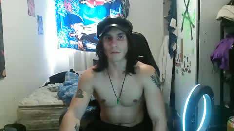 Snapshot of shacoklown chatting on February 3, 12:10 pm shacoklown online show from February 3, 12:10 pm