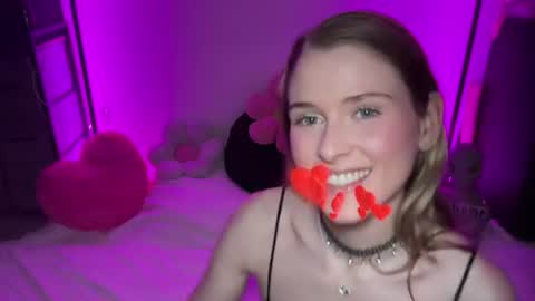 shadebabe online show from July 9, 5:33 am