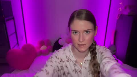 shadebabe online show from July 30, 6:12 am