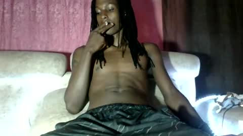 Snapshot of shades_x254 chatting on July 14, 3:55 am shades_x254 online show from July 14, 3:55 am