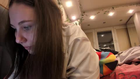 Snapshot of shadow_raffi chatting on November 23, 2:50 pm shadow_raffi online show from November 23, 2:50 pm