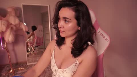 Snapshot of shadowlotus_ chatting on November 3, 1:56 pm Lily online show from November 3, 1:56 pm