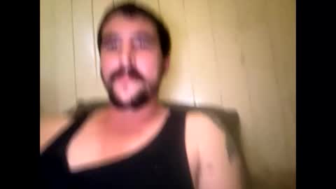 Snapshot of shaggydog774112 chatting on December 21, 4:30 am shaggydog774112 online show from December 21, 4:30 am