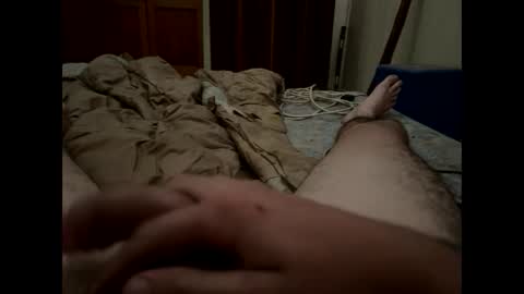 Snapshot of shaggydog774112 chatting on February 24, 4:05 am shaggydog774112 online show from February 24, 4:05 am