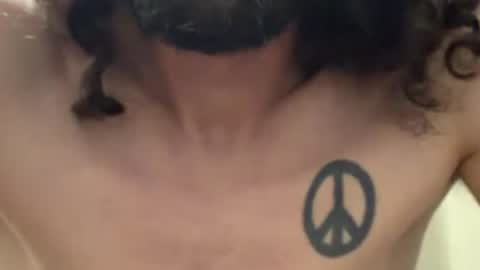 Snapshot of shaggyslim69 chatting on May 15, 10:50 pm shaggyslim69 online show from May 15, 10:50 pm