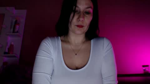 Mila online show from January 10, 7:21 am