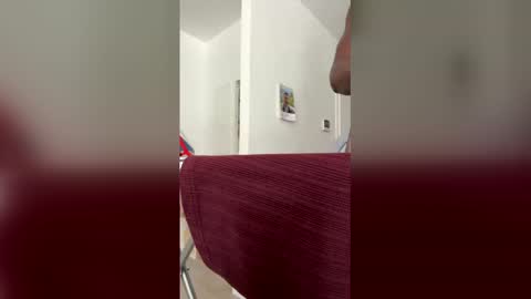 shakespear_ online show from April 27, 11:19 am