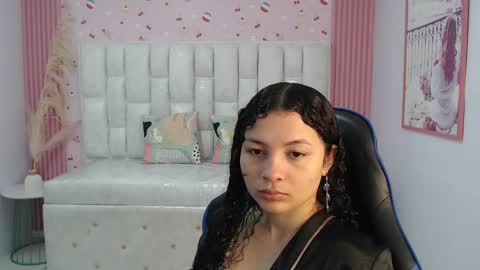 Snapshot of shalon_diaz_sub chatting on October 6, 1:08 pm Shalon online show from October 6, 1:08 pm
