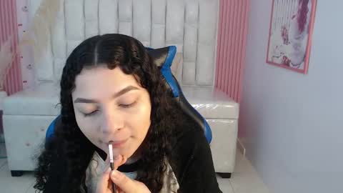 Shalon  online show from November 5, 1:55 pm