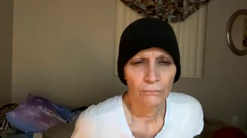 Shaman Woman online show from December 4, 2:42 am