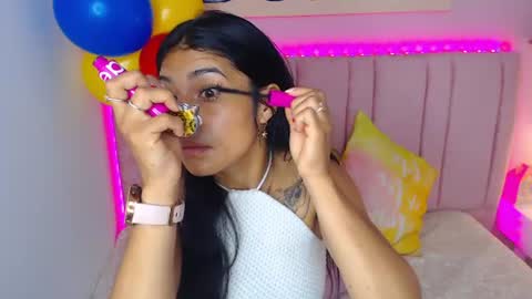 Snapshot of shamel_brm chatting on June 27, 1:17 pm Call me Shamel online show from June 27, 1:17 pm