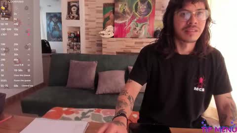 shamelesss_ online show from October 27, 2:54 pm