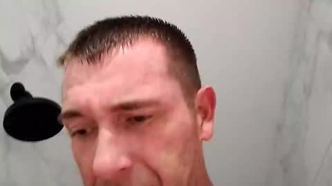 Snapshot of shane198569 chatting on November 12, 11:47 pm shane198569 online show from November 12, 11:47 pm