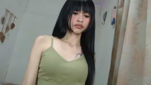 bini aiah online show from April 24, 1:41 am