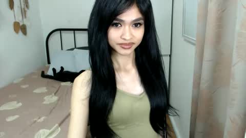 Snapshot of shanegreents chatting on June 10, 1:06 am bini aiah online show from June 10, 1:06 am